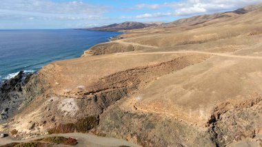 Dağlardan ve kayalıklardan Atlantik kıyısına