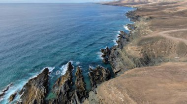 Dağlardan ve kayalıklardan Atlantik kıyısına