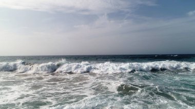 Dağlardan ve kayalıklardan Atlantik kıyısına