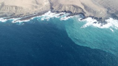 Dağlardan ve kayalıklardan Atlantik kıyısına