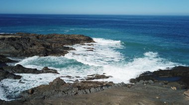 Dağlardan ve kayalıklardan Atlantik kıyısına