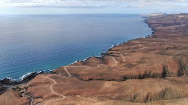 Dağlardan ve kayalıklardan Atlantik kıyısına