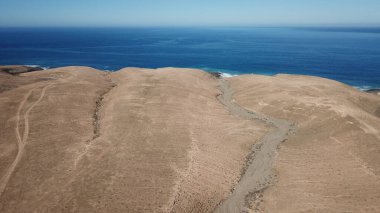 Dağlardan ve kayalıklardan Atlantik kıyısına