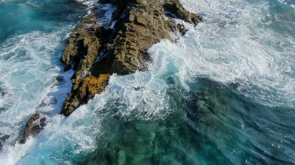 Óceán Napnyugtakor Megmutatja Ragyogását — Stock Fotó
