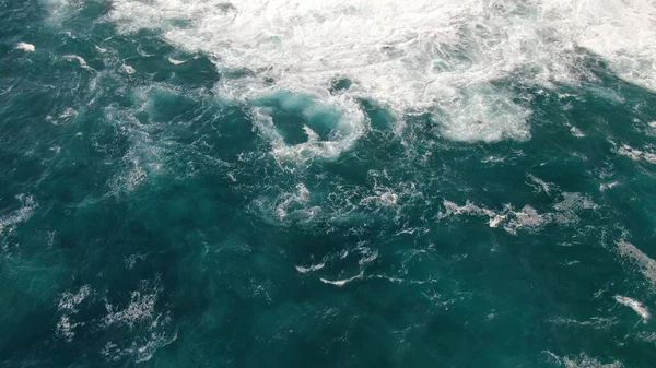 陸海と空が一体となって美しい風景を形成します — ストック写真