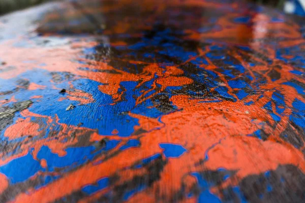 Rozlana Farba Tablicy Piękny Rysunek Pod Kulą Wody Deszczu — Zdjęcie stockowe