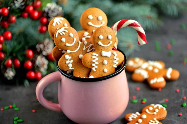 Biscuit Pain Épice Noël Dans Une Tasse Décorée Glaçage — Photo