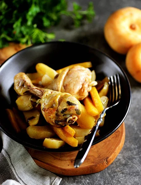 Baked Chicken Drumsticks Potatoes Turnips Carrots Cilantro — Stock Photo, Image