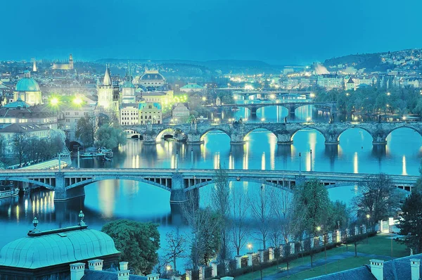 Vue Des Ponts Traversant Rivière Vltava Soir Prague République Tchèque — Photo