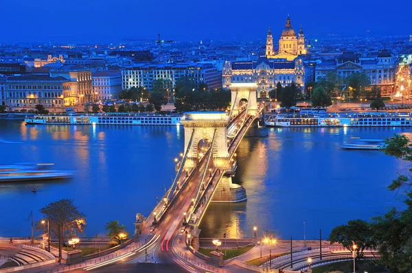 Lánchíd Budapest Este Egyik Szimbolikus Épület Legszélesebb Körben Ismert Híd — Stock Fotó