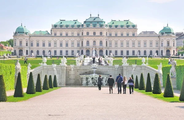 Βιέννη Αυστρία Απριλίου 2016 Προβολή Στην Άνω Μπελβεντέρε Παλάτι Κήπο — Φωτογραφία Αρχείου