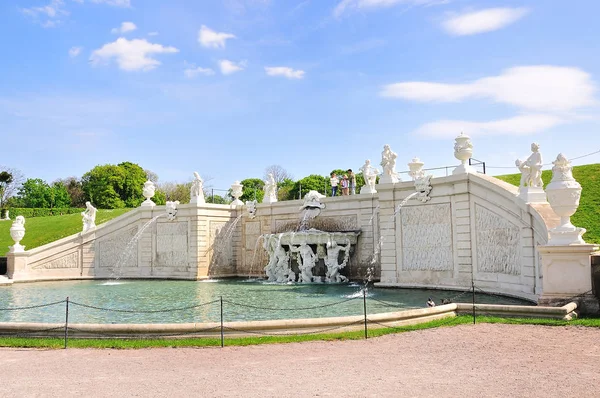 Belvedere Palace.Vienna güzel pınarlarına. Avusturya.