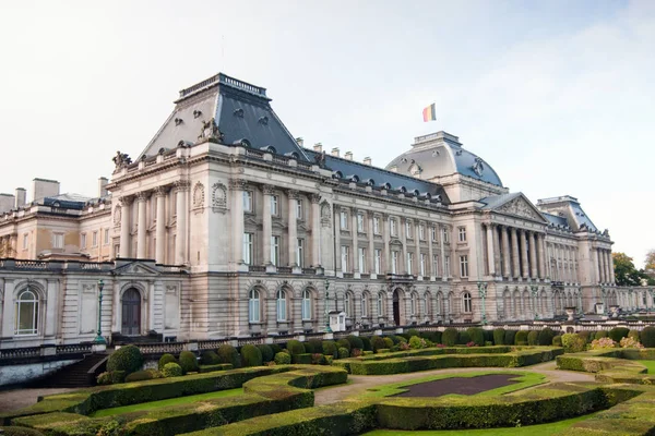 比利时人在布鲁塞尔的皇宫 国王的行政住所和主要工作场所 — 图库照片