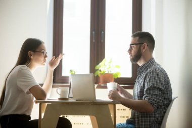 Müzakere ve dizüstü bilgisayarlar çalışma ilgili serbest