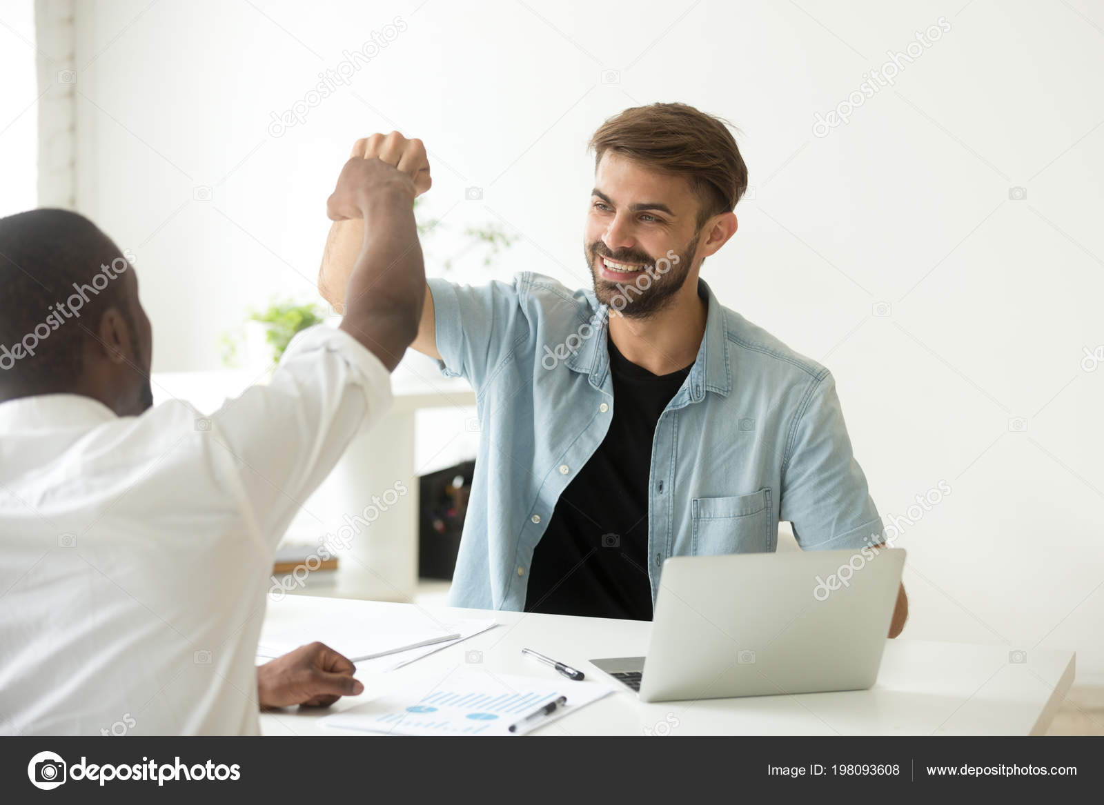 dando il miglior colpo lavoro