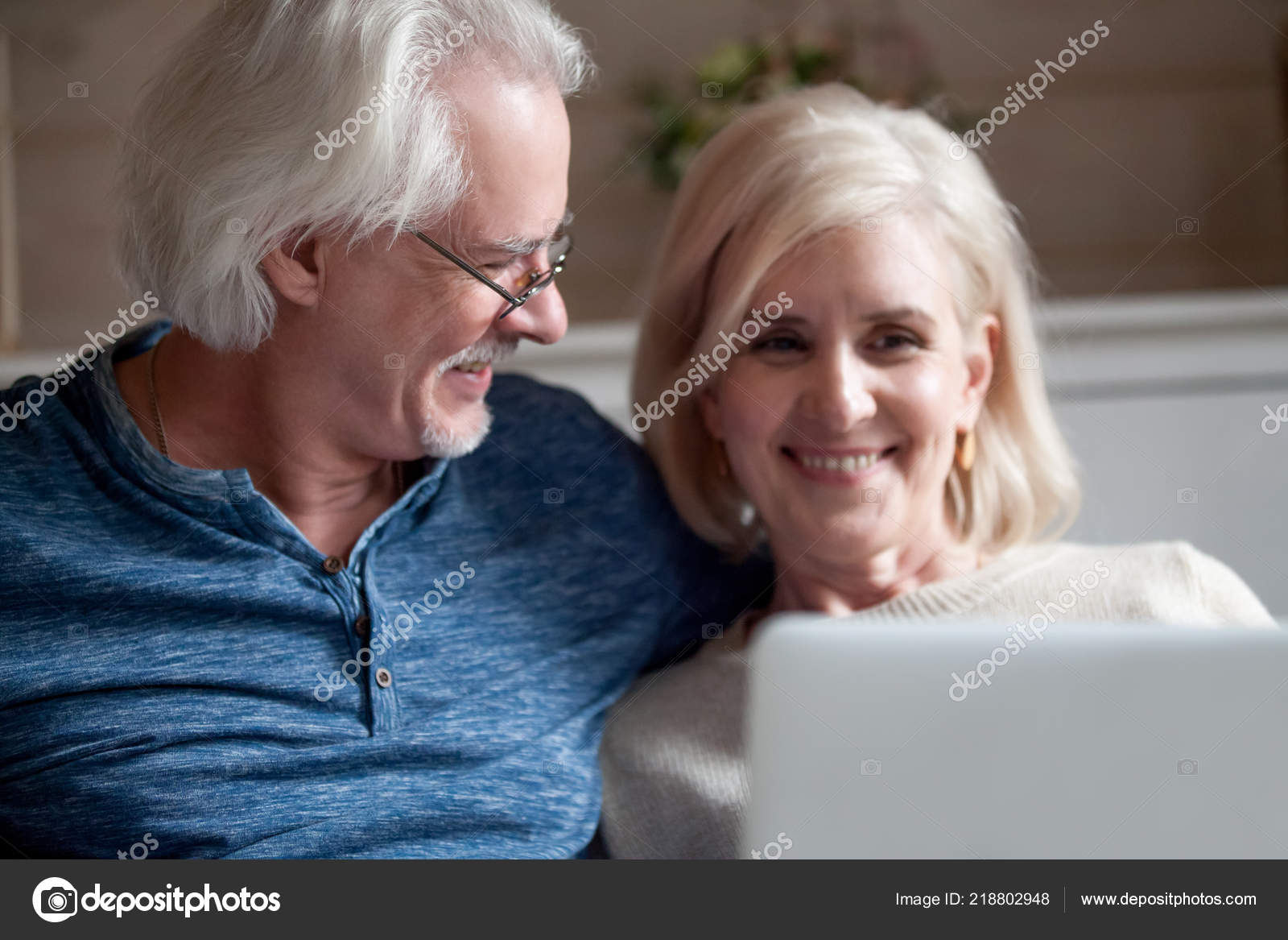 Compleatly free personals dating I fucked my friends girl