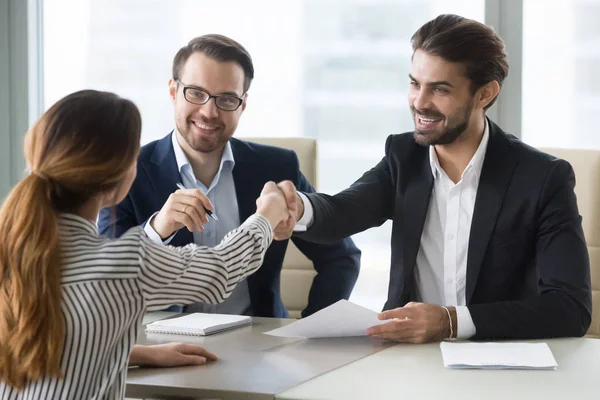 Happy hr manager shaking hand female job seeker. — Stock Photo, Image