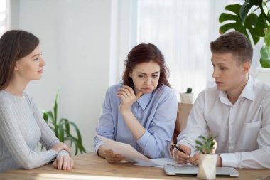 Şüpheli İK yöneticileri şüphe emin başvuru devam okuma