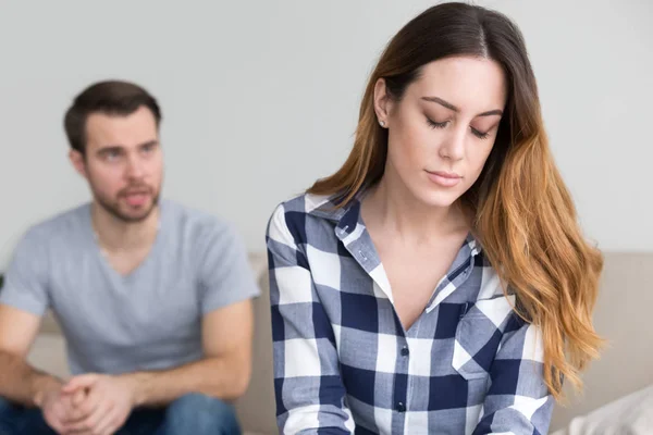 Stressed woman fed up with boyfriend despot blaming of problems — Stock Photo, Image