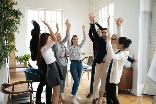 Overjoyed colleagues have fun engaged in teambuilding activity — Stock Photo, Image