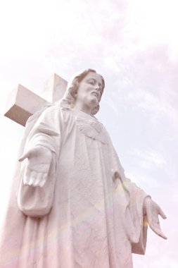 İsa Mesih Kral heykeli. Tanrı'nın oğlu ile Sacred Heart sanat oluşturma antik heykel parçası ayrıntılarda,.