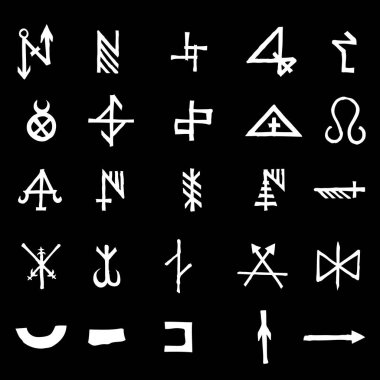 Mistik ve okült sembollerle dolu. El çizimi ve alfabe işaretleri. Ruhani masonik dövme fikirleri. Vektör.