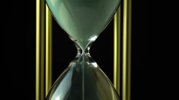 Sable Déplace Travers Verre Gros Plan Horloge Sablier Ancienne Minuterie — Video