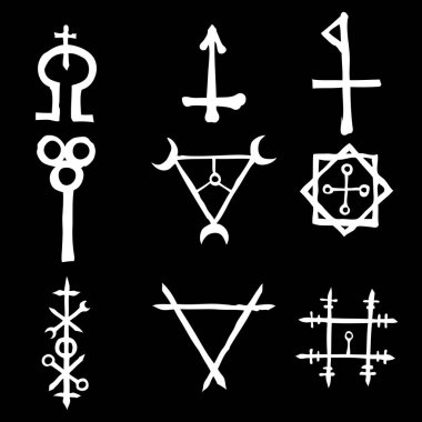 Eski İskandinav rünlerinden oluşan hayali bir set. Runik alfabe sembolleri, futhark. Eski okült sembollerden, Viking harflerinden ve rünlerden esinlenilmiştir. Vektör. 