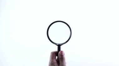 Eldeki büyüteç, evrensel kavramın kalıbını maskelemek kolay. Özel dedektif soruşturması ve kanıt teftişi, web suçları ve antivirüs, veri taraması, virüs ve hatalar.