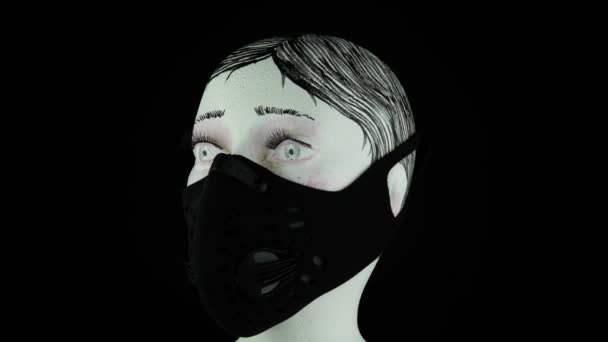 头戴外科或医疗面罩的妇女，纺纱和看相机，黑色背景。考龙病毒病原体爆发的概念。细菌和病毒疾病2019-nCoV的保护和预防。4k. — 图库视频影像