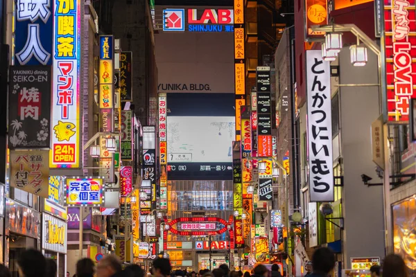 Shinjuku Tokyo Japonya Ekim 2018 Godzilla Kavşak Ünlü Yer Shinjuku — Stok fotoğraf