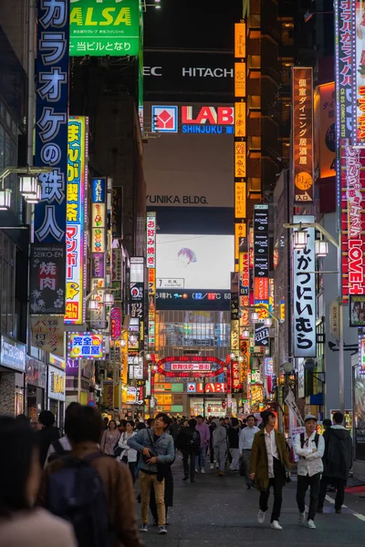 Shinjuku Tokyo Japonya Ekim 2018 Godzilla Kavşak Ünlü Yer Shinjuku — Stok fotoğraf