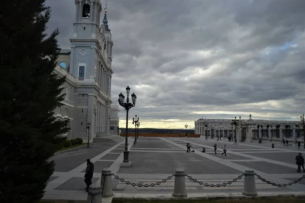 Palacio Real Madrid Durante Día Nublado España —  Fotos de Stock