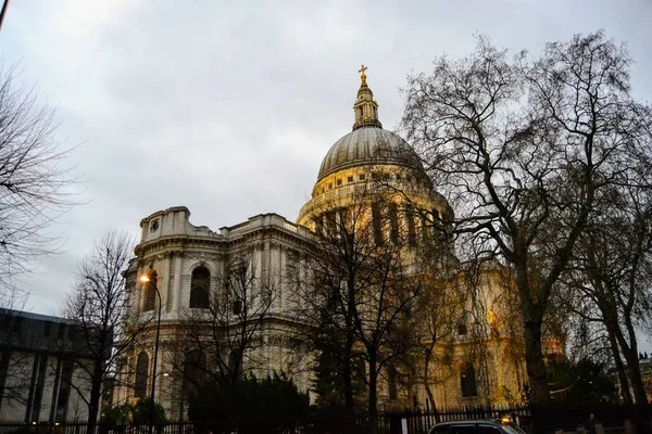 Catedral San Pablo Londres Durante Tiempo Nublado Londres Reino Unido —  Fotos de Stock