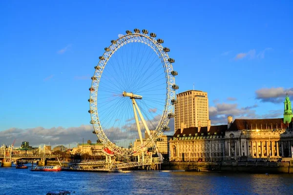 Famoso London Eye Perto Rio Tamisa Reino Unido — Fotografia de Stock