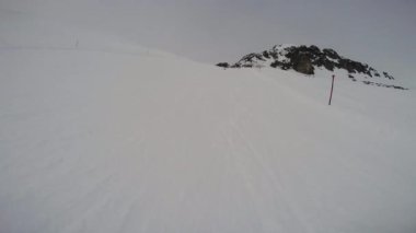 Dağlarda snowboard. Aşırı-oyma. Avusturya Alplerinde, Ischgl