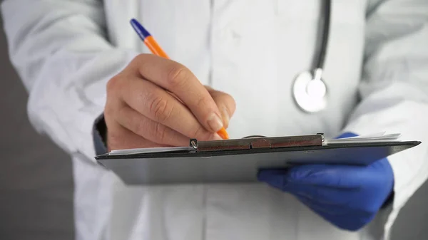 Medical Record Hospital Doctor Writing Prescription Hospital — Stock Photo, Image