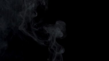 Bir duman siyah arka plan - yavaş hareket soyut görüntüleri