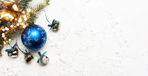 Decoraciones Azules Navidad Banner Fondo Cubierto Nieve —  Fotos de Stock