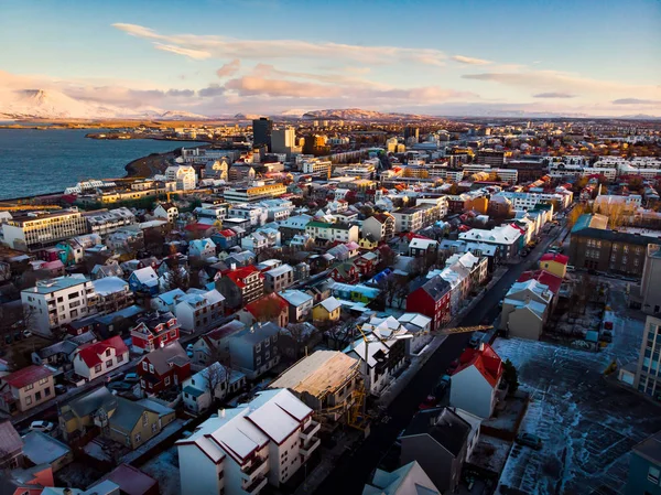 Letecký Pohled Reykjavík Hlavního Města Islandu Při Západu Slunce — Stock fotografie
