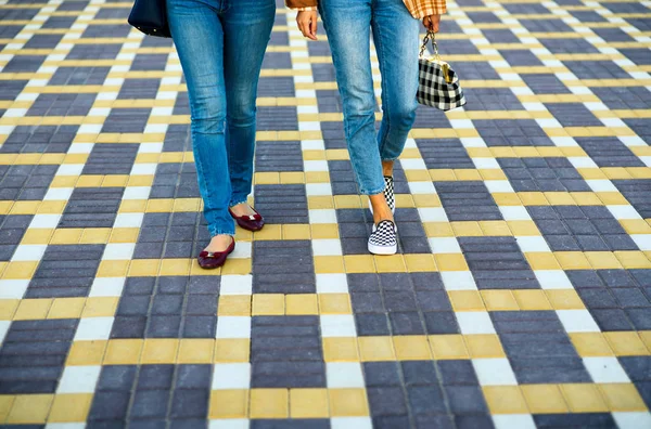 Fashionable Girls Walking Street Closeup — Stock Fotó