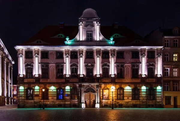 ヴロツワフ ポーランド 2018 メイン大学夜ヴロツワフの旧市街広場 — ストック写真