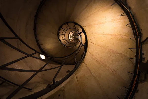 Old staircase in Paris France — Stock Photo, Image