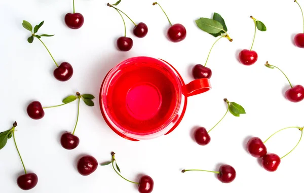Cherry Juice fehér háttér izolált — Stock Fotó