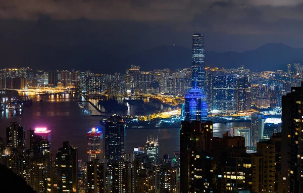 Hong Kong Night Skyline nowoczesny widok gród z Victoria — Zdjęcie stockowe