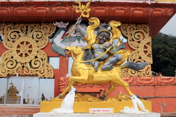 Verschillende Standbeelden Stupa Architectuur Van Sikkim Samdruptse Hill Namchi Sikkim — Stockfoto