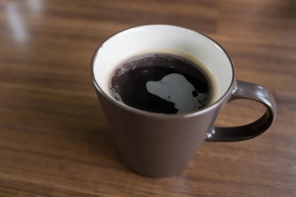 Heiße Kaffeetasse Auf Dem Tisch Entspannen Sie Sich Morgens — Stockfoto