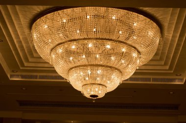 Avizeler, güzel ışık, lüks ışık.