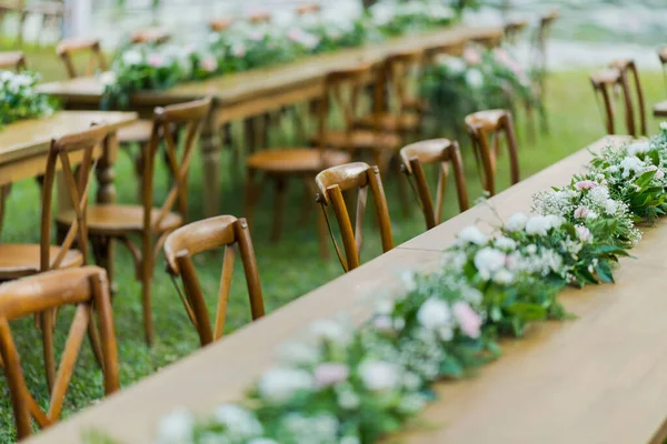 Свадебное Кресло Невесты Жениха Влюбленная Пара — стоковое фото