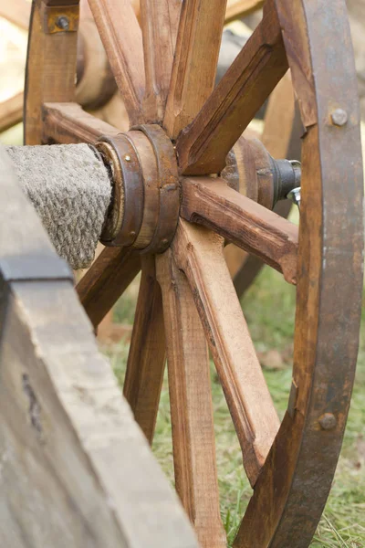 Nahaufnahme Des Holzrads — Stockfoto